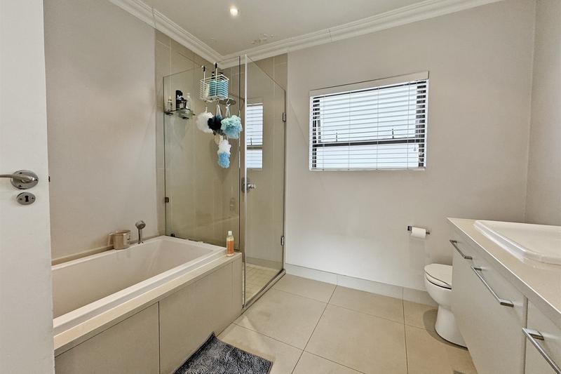 3 Bedroom Property for Sale in Sandown Gauteng