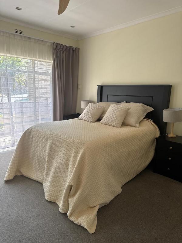 To Let 4 Bedroom Property for Rent in Victory Park Gauteng