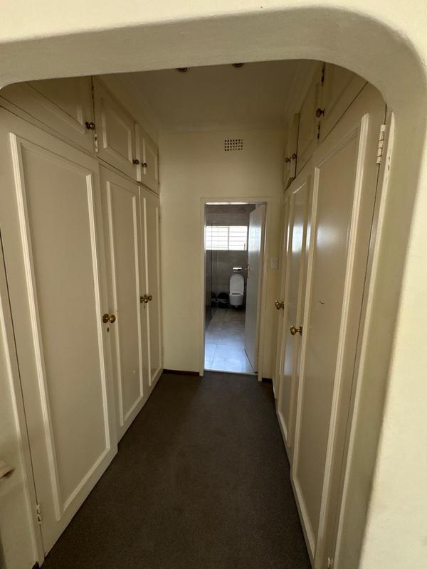 To Let 4 Bedroom Property for Rent in Victory Park Gauteng