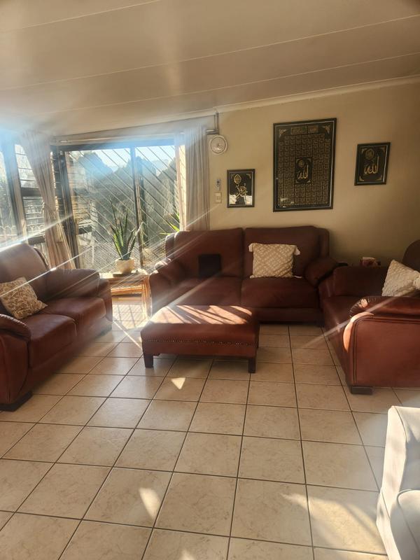 4 Bedroom Property for Sale in Erasmia Gauteng