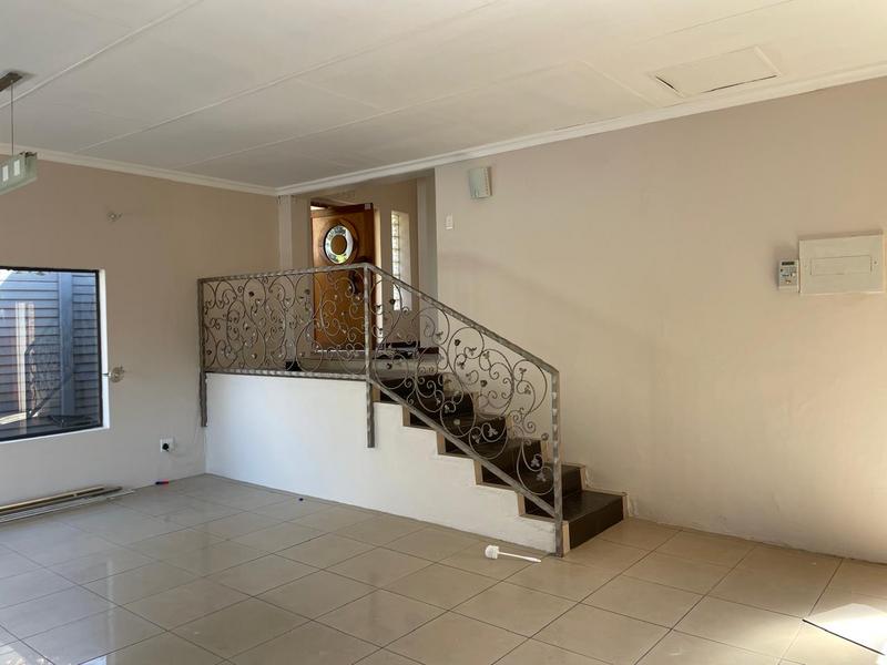 4 Bedroom Property for Sale in Erasmia Gauteng