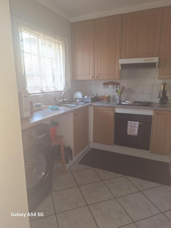 2 Bedroom Property for Sale in Die Wilgers Gauteng