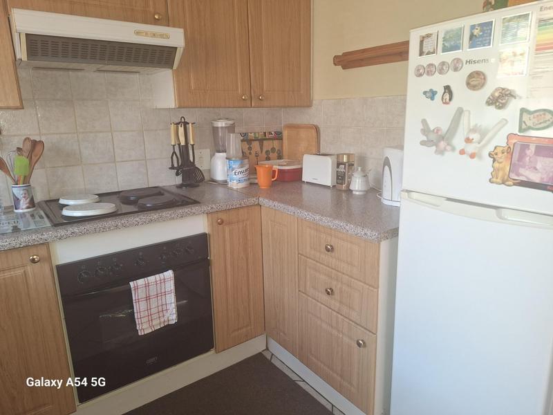 2 Bedroom Property for Sale in Die Wilgers Gauteng