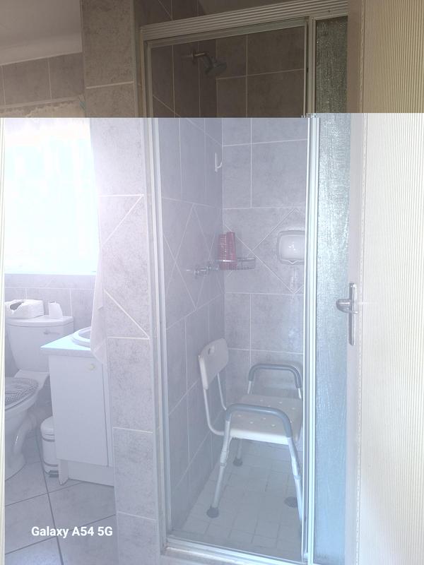 2 Bedroom Property for Sale in Die Wilgers Gauteng