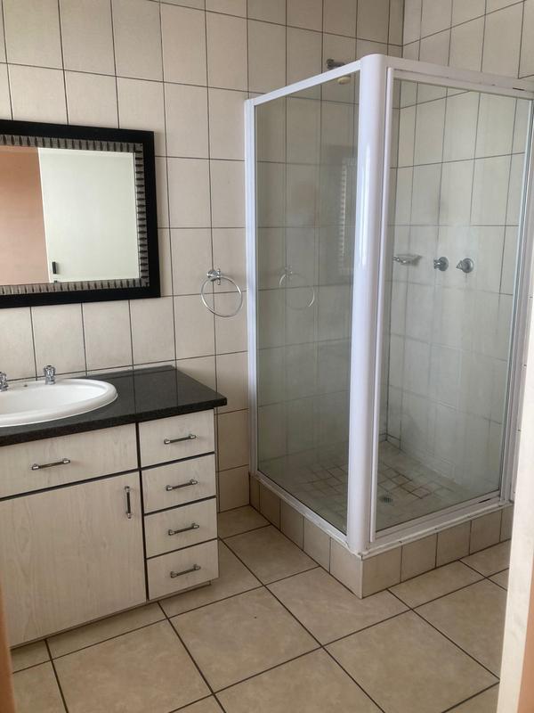3 Bedroom Property for Sale in Oriel Gauteng