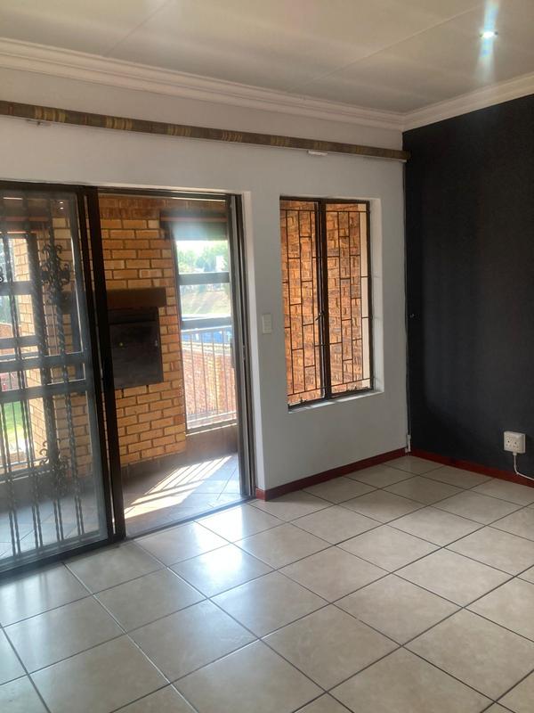 3 Bedroom Property for Sale in Oriel Gauteng