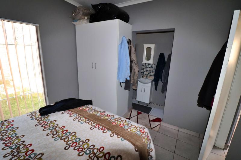 3 Bedroom Property for Sale in Dawnview Gauteng
