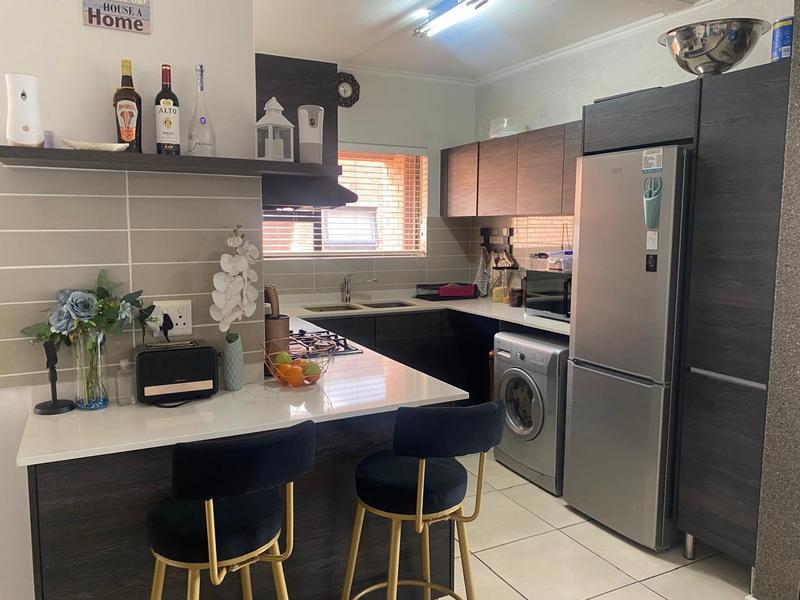 To Let 3 Bedroom Property for Rent in Olivedale Gauteng