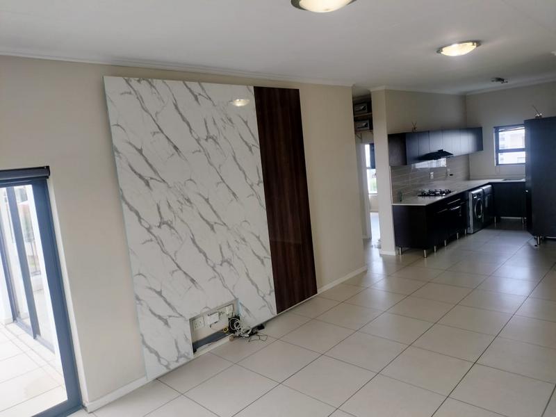 To Let 2 Bedroom Property for Rent in Greenstone Hill Gauteng