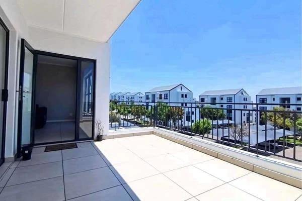 To Let 2 Bedroom Property for Rent in Greenstone Hill Gauteng