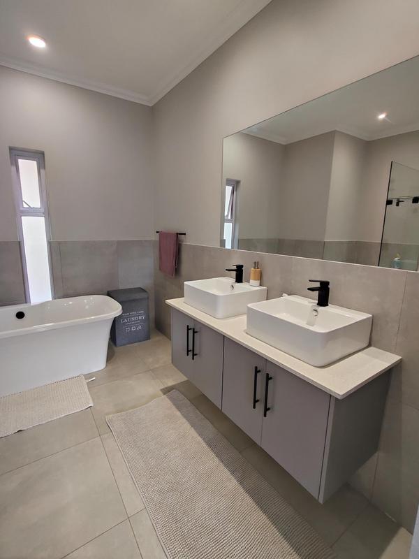 2 Bedroom Property for Sale in Brooklyn Gauteng
