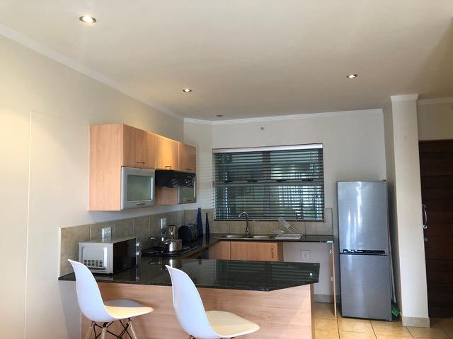 To Let 1 Bedroom Property for Rent in Sandhurst Gauteng