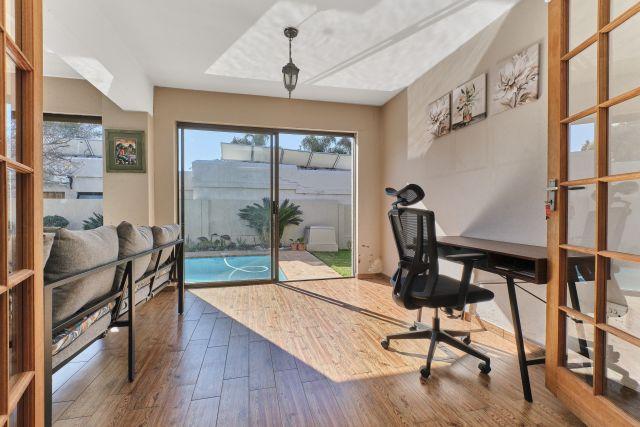 3 Bedroom Property for Sale in Sunninghill Gauteng
