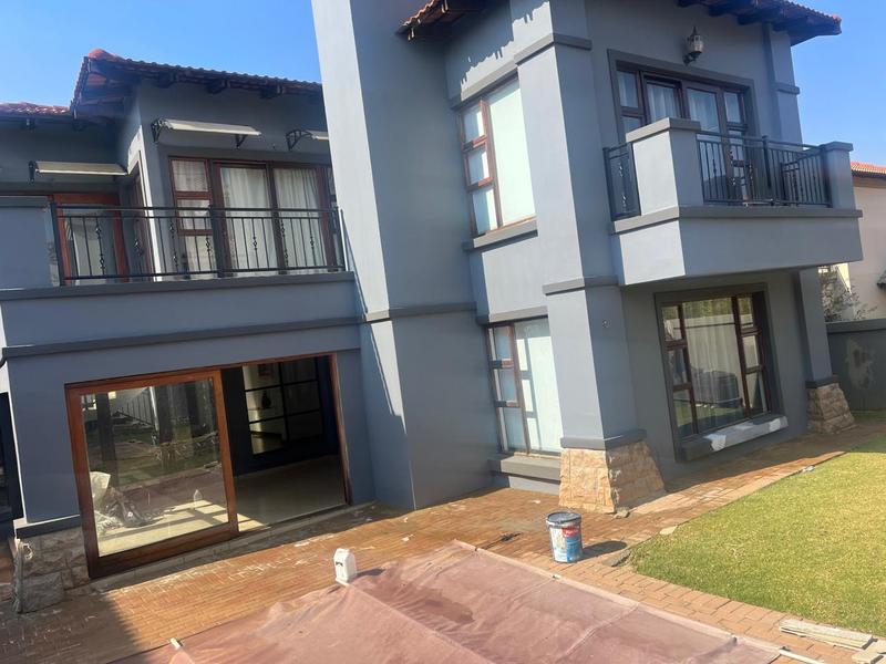 To Let 4 Bedroom Property for Rent in Aspen Hills Gauteng