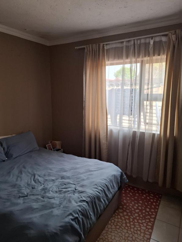 To Let 2 Bedroom Property for Rent in Silverton Gauteng