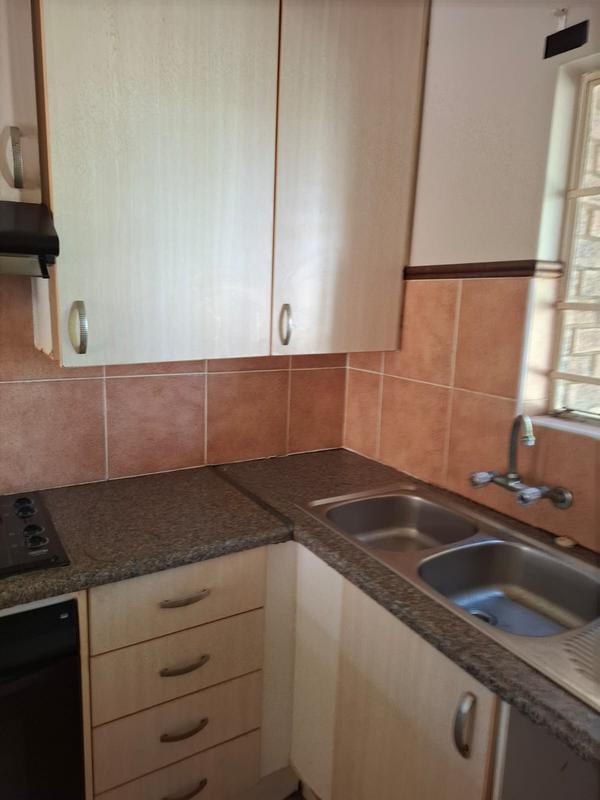 To Let 2 Bedroom Property for Rent in Mooikloof Ridge Gauteng