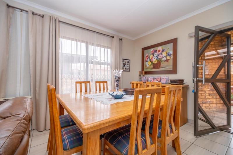 2 Bedroom Property for Sale in Krugersdorp North Gauteng