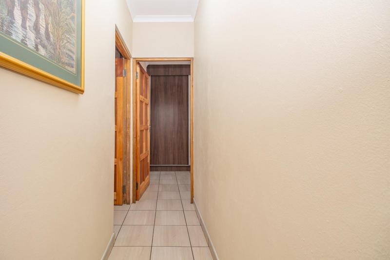 2 Bedroom Property for Sale in Krugersdorp North Gauteng