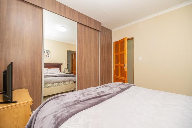 2 Bedroom Property for Sale in Krugersdorp North Gauteng
