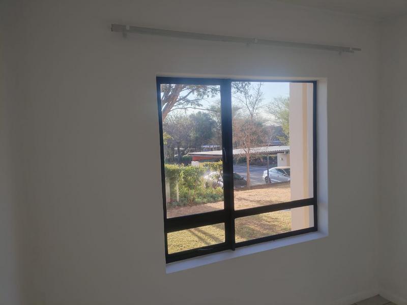 To Let 2 Bedroom Property for Rent in Jackal Creek Golf Estate Gauteng