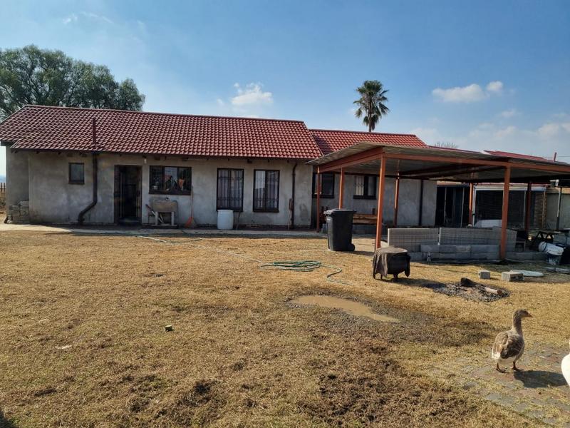 3 Bedroom Property for Sale in Klippoortje Gauteng