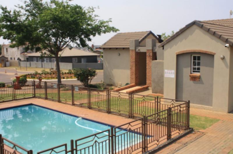 3 Bedroom Property for Sale in The Orchards Gauteng