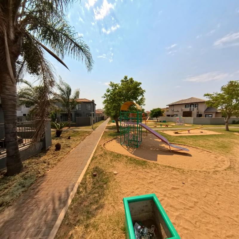 3 Bedroom Property for Sale in The Orchards Gauteng