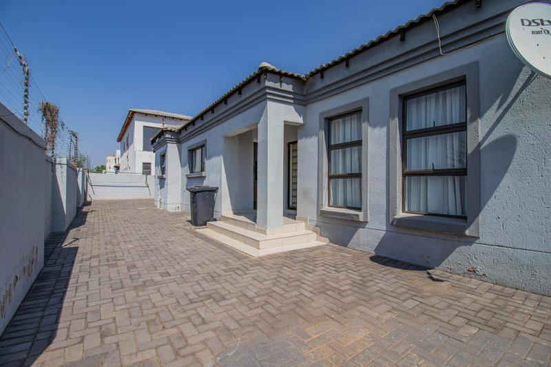 3 Bedroom Property for Sale in The Orchards Gauteng