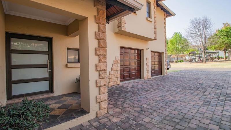 4 Bedroom Property for Sale in Glen Erasmia Gauteng