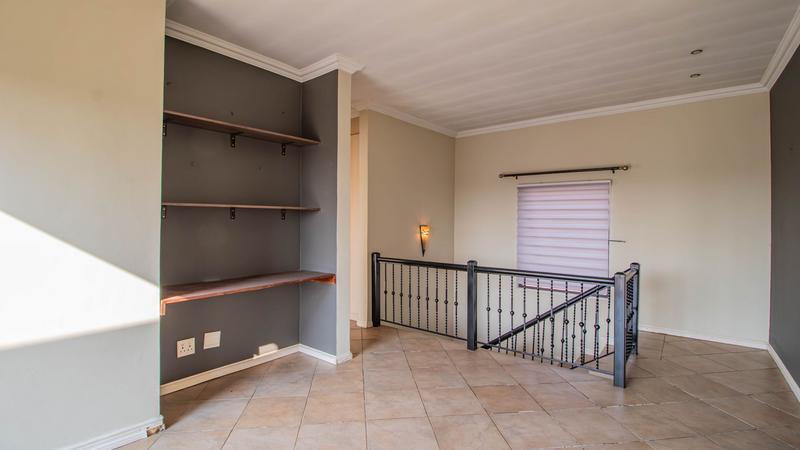 4 Bedroom Property for Sale in Glen Erasmia Gauteng