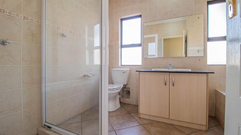 4 Bedroom Property for Sale in Glen Erasmia Gauteng