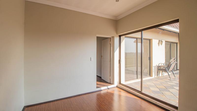 4 Bedroom Property for Sale in Glen Erasmia Gauteng
