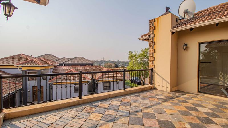 4 Bedroom Property for Sale in Glen Erasmia Gauteng