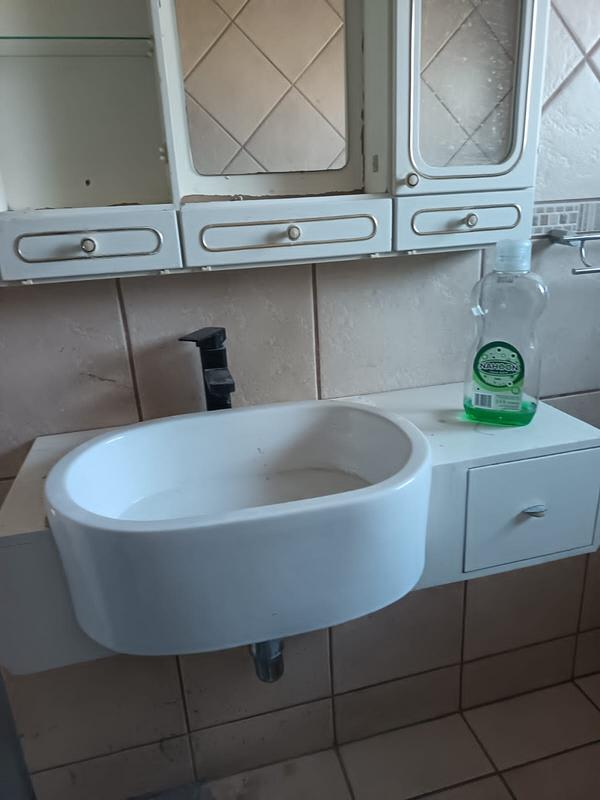 To Let 2 Bedroom Property for Rent in Lambton Gardens Gauteng