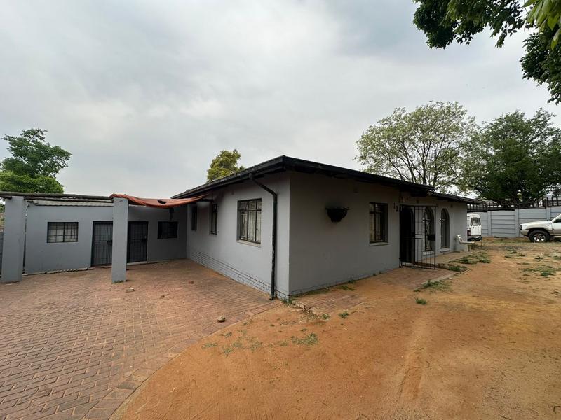 12 Bedroom Property for Sale in Tedstoneville Gauteng