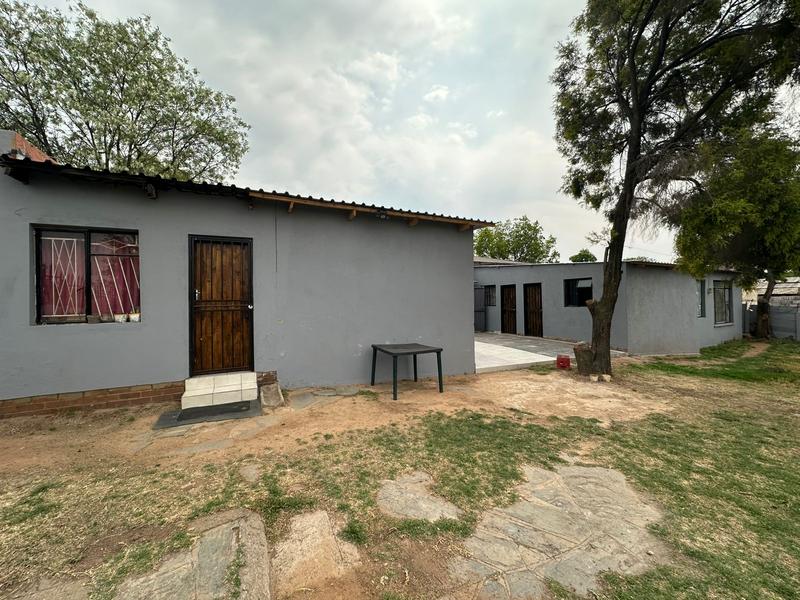 12 Bedroom Property for Sale in Tedstoneville Gauteng