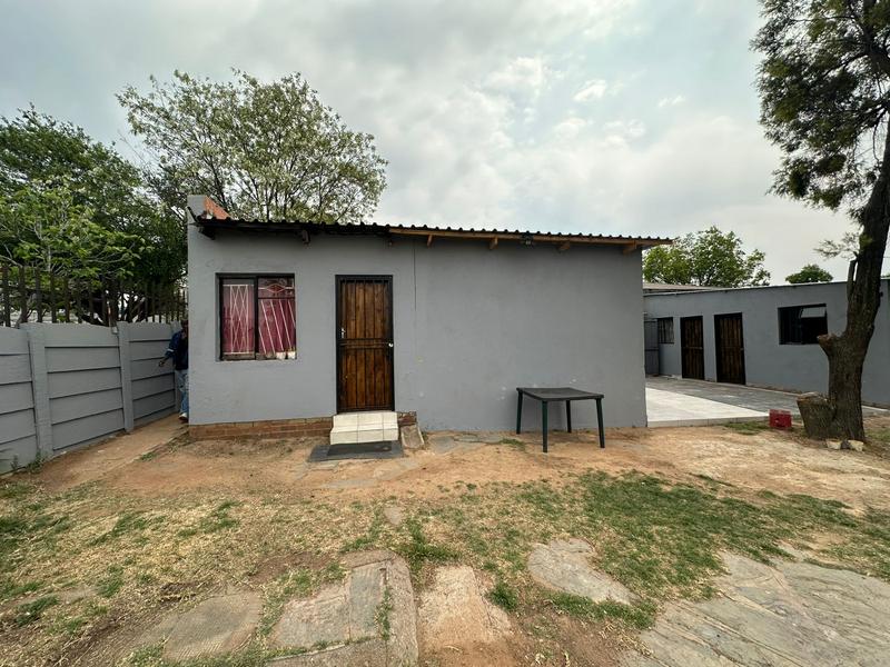 12 Bedroom Property for Sale in Tedstoneville Gauteng
