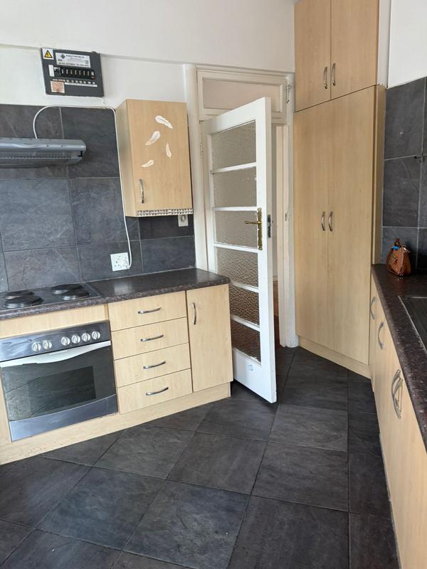 To Let 2 Bedroom Property for Rent in Houghton Gauteng