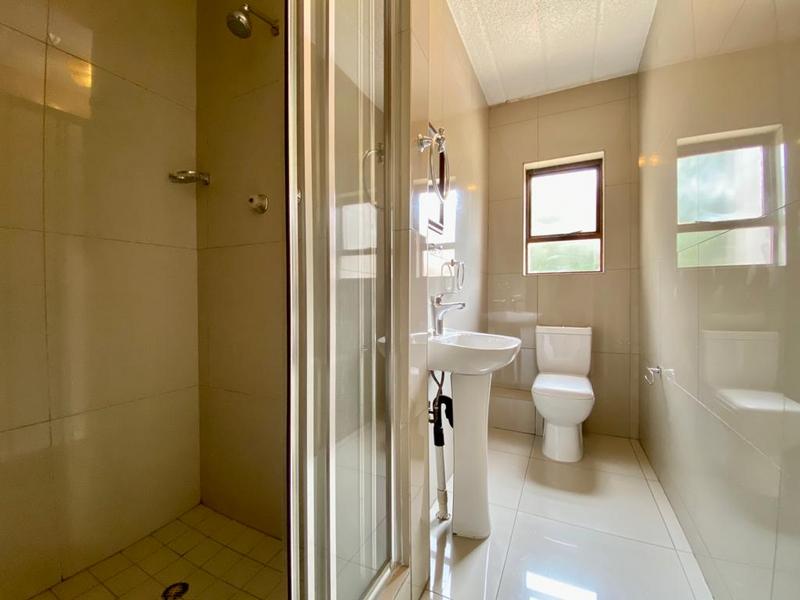 To Let 2 Bedroom Property for Rent in Morningside Gauteng