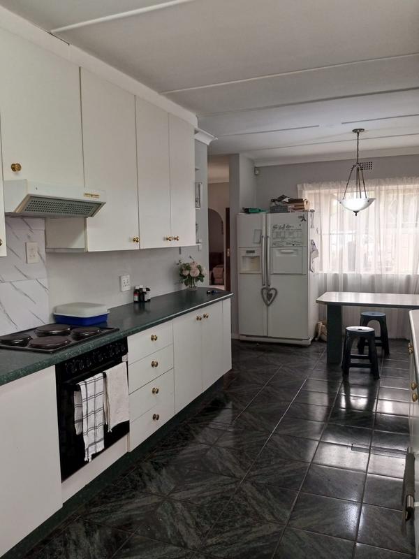 3 Bedroom Property for Sale in Edelweiss Gauteng