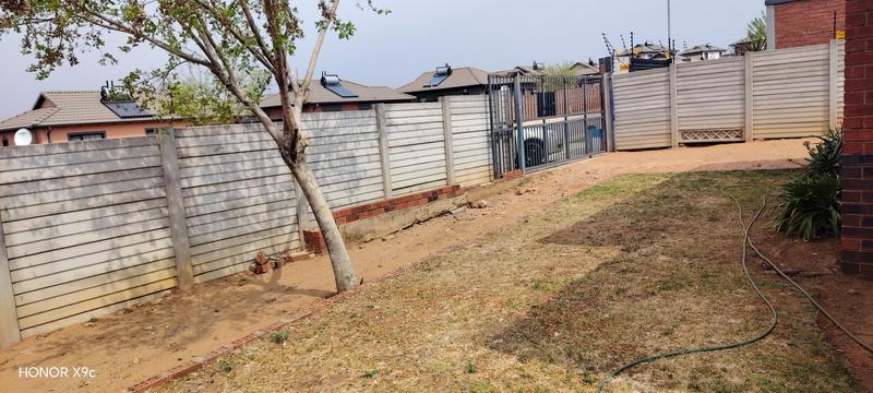 3 Bedroom Property for Sale in Mindalore Gauteng