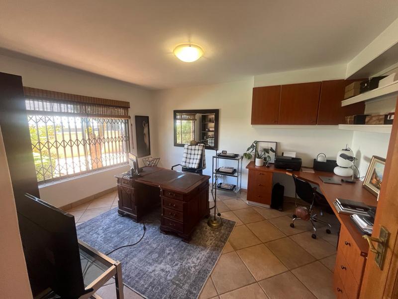 To Let 5 Bedroom Property for Rent in Waterkloof A H Gauteng