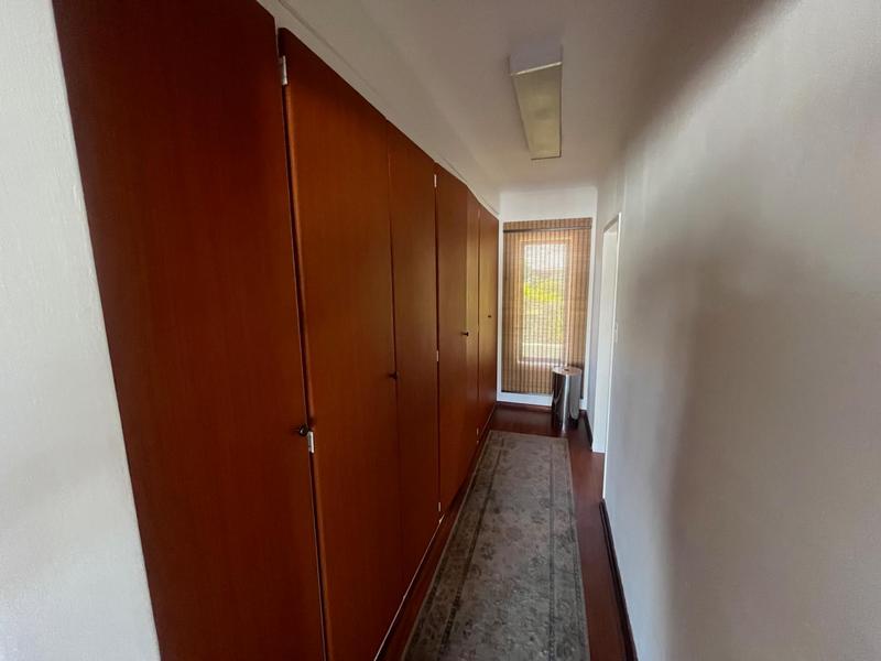 To Let 5 Bedroom Property for Rent in Waterkloof A H Gauteng