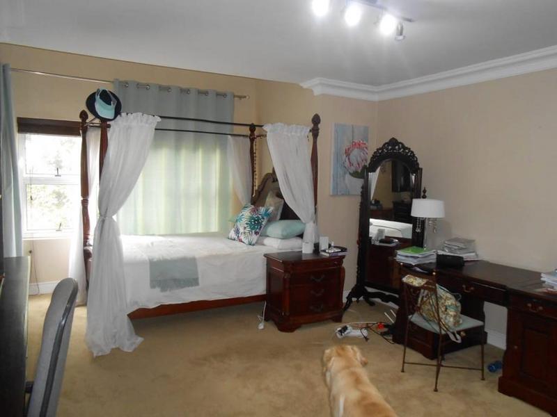 6 Bedroom Property for Sale in Waterkloof A H Gauteng