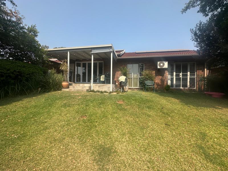 To Let 3 Bedroom Property for Rent in Waterkloof Heights Gauteng