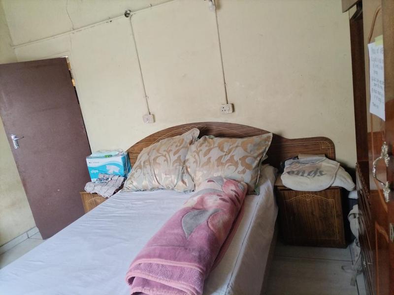 2 Bedroom Property for Sale in Naledi Gauteng