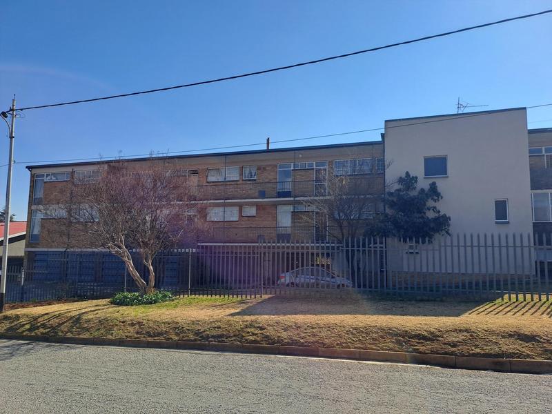 To Let 2 Bedroom Property for Rent in Florida Park Gauteng