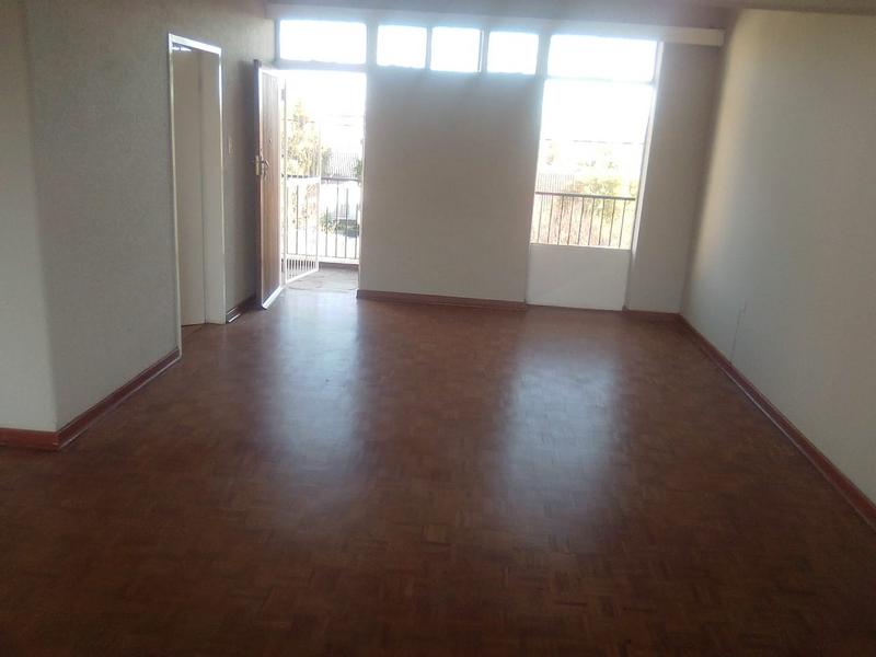 To Let 2 Bedroom Property for Rent in Florida Park Gauteng