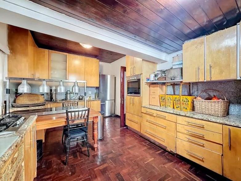 7 Bedroom Property for Sale in Muckleneuk Gauteng