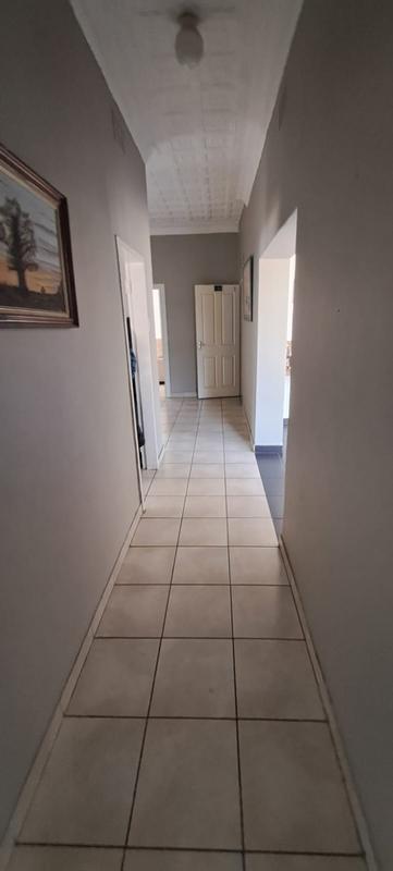 6 Bedroom Property for Sale in Lambton Gauteng